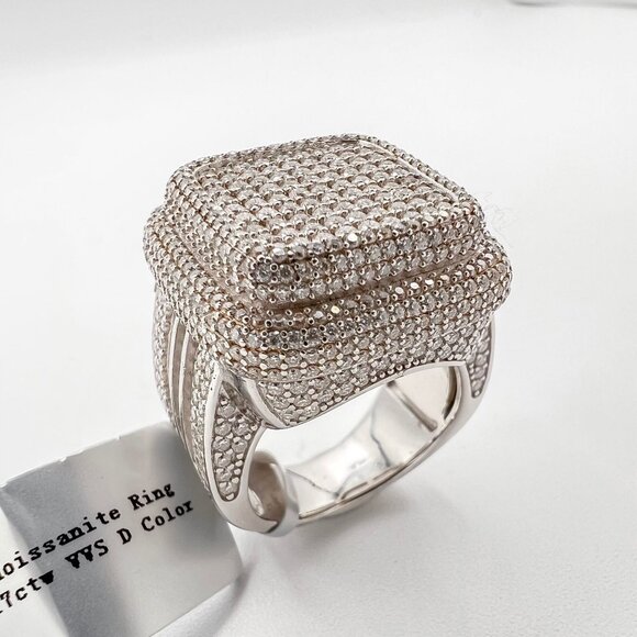 925 Sterling Sliver Moissanite Square Ring, 5.817ctw VVS Stones with baguettes a - Picture 3 of 5